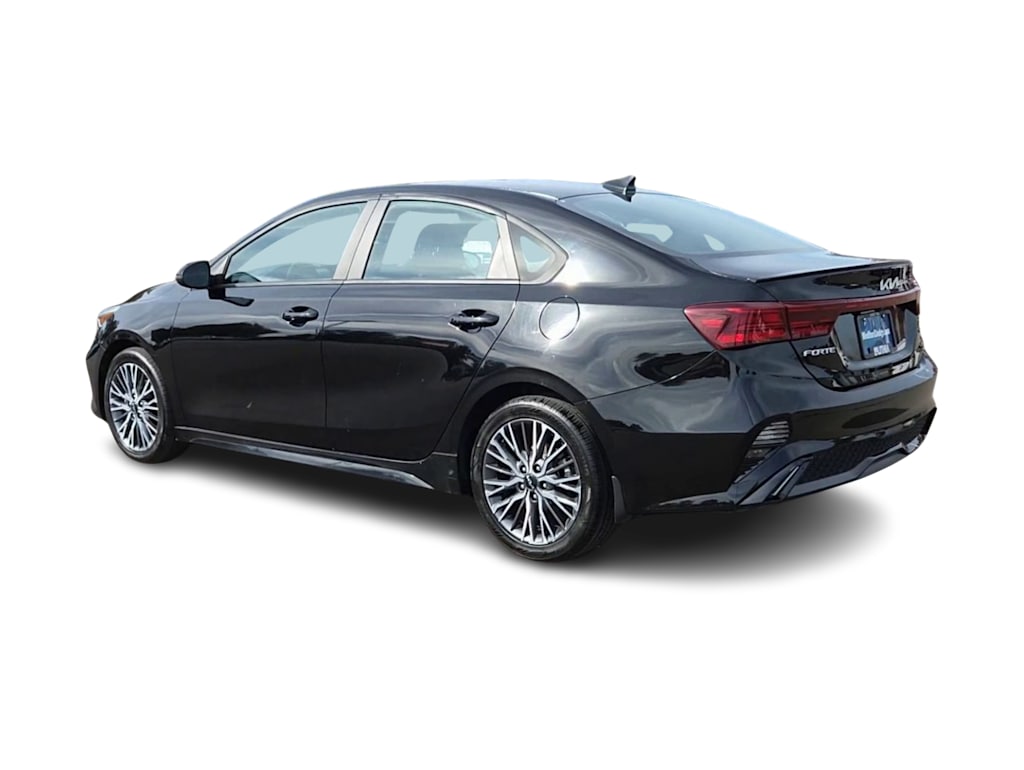Thumbnail: 2023 Kia Forte - 4