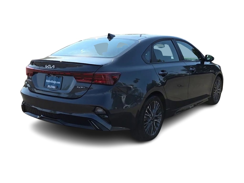 Thumbnail: 2023 Kia Forte - 20