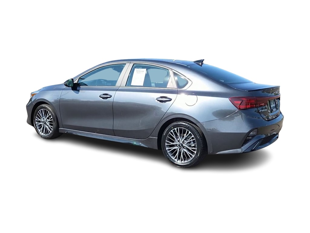 Thumbnail: 2023 Kia Forte - 4