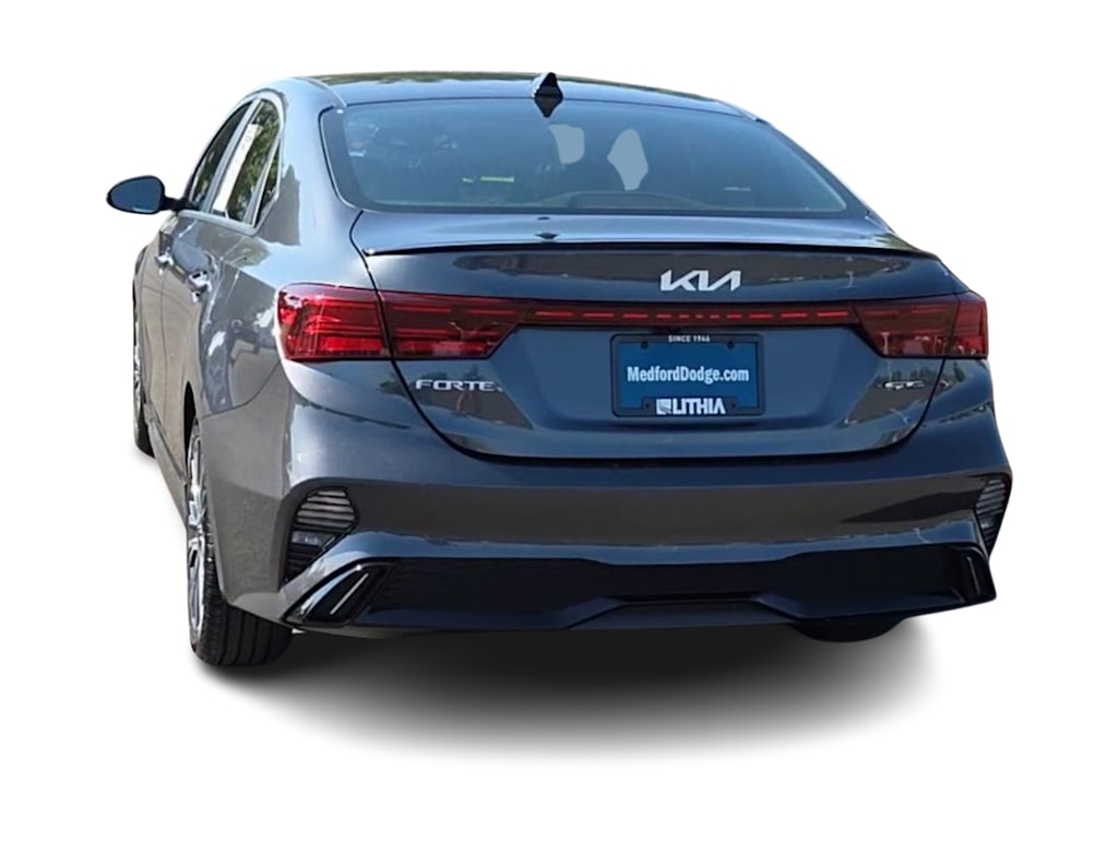 Thumbnail: 2023 Kia Forte - 5