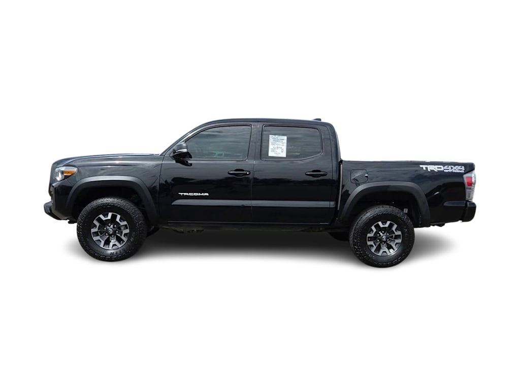 Thumbnail: 2022 Toyota Tacoma - 3