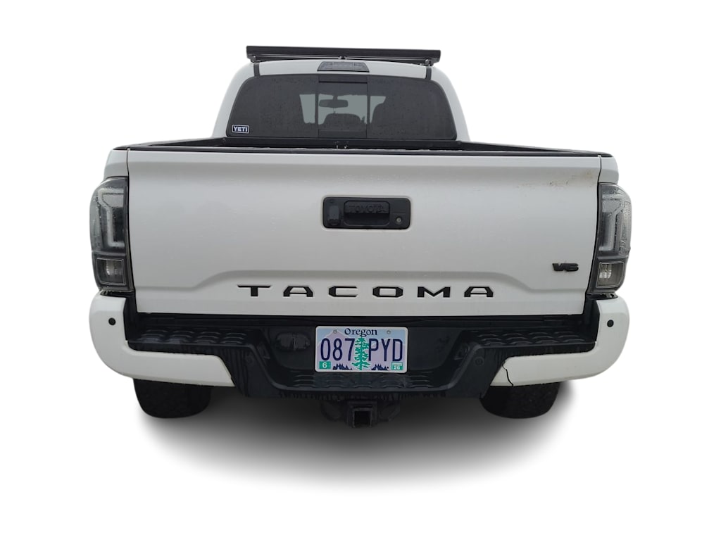 Thumbnail: 2017 Toyota Tacoma - 12