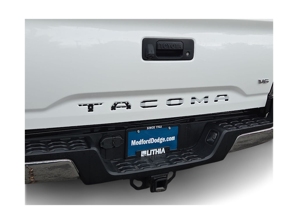 Thumbnail: 2023 Toyota Tacoma - 27