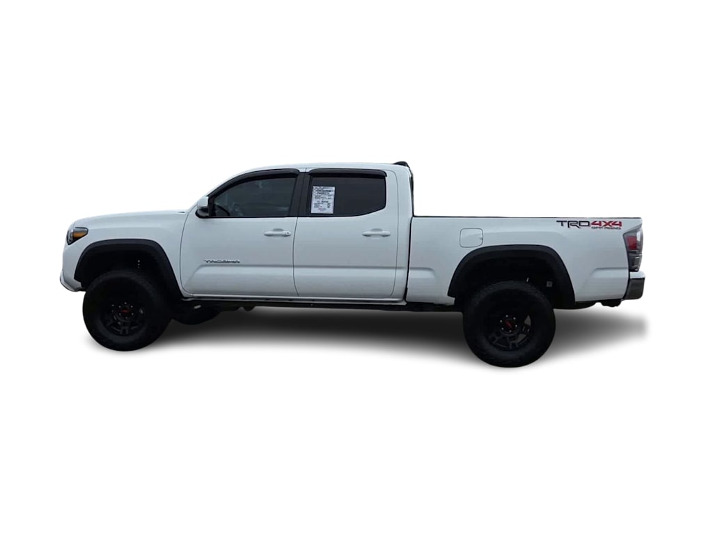 Thumbnail: 2023 Toyota Tacoma - 20