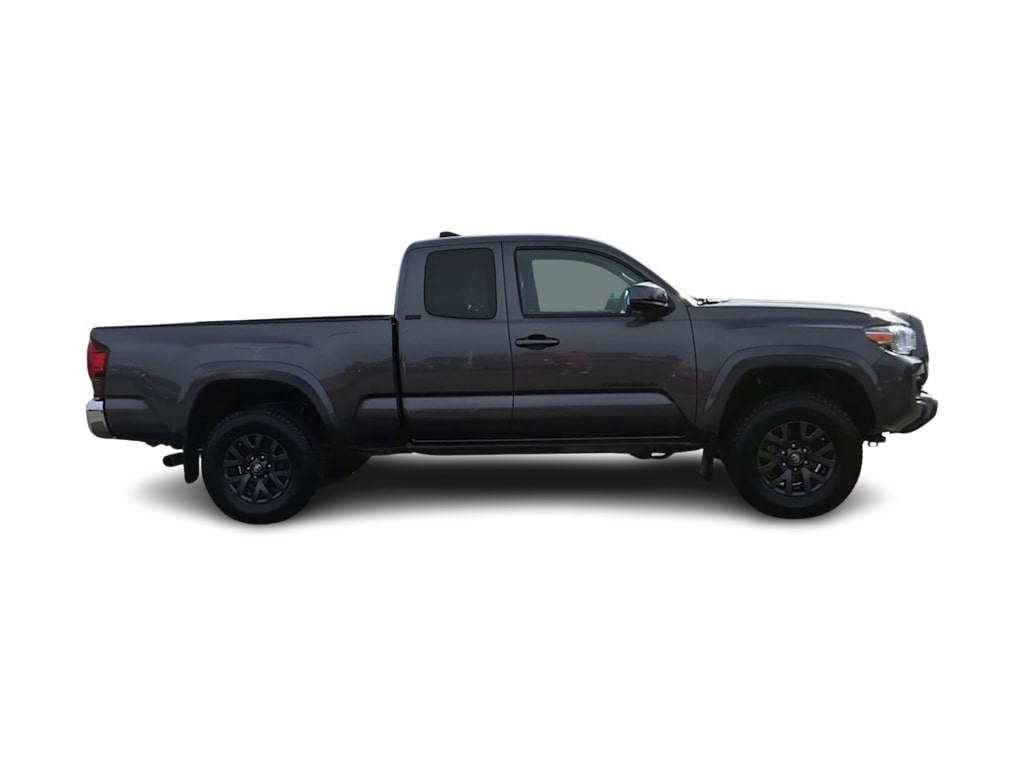 Thumbnail: 2020 Toyota Tacoma - 22