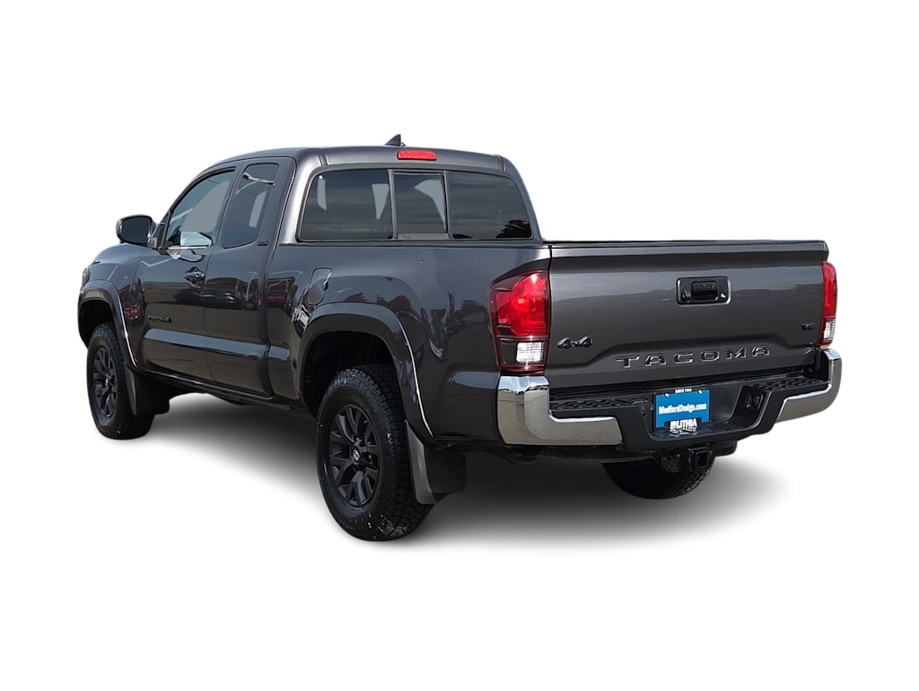 Thumbnail: 2020 Toyota Tacoma - 24