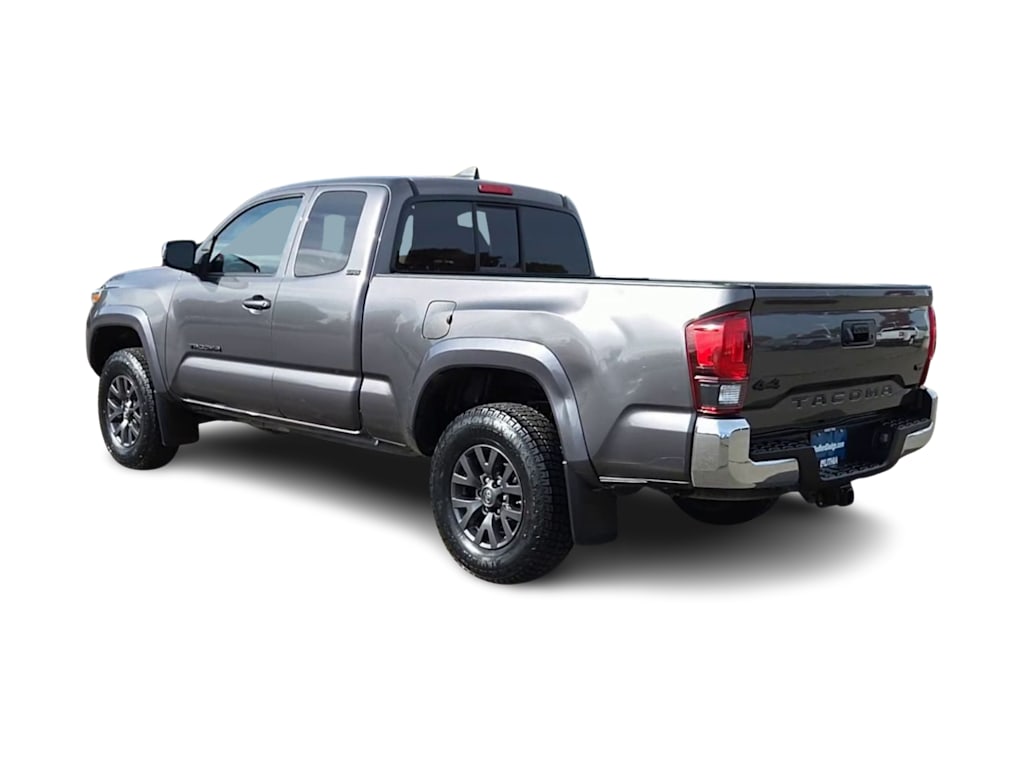 Thumbnail: 2020 Toyota Tacoma - 4