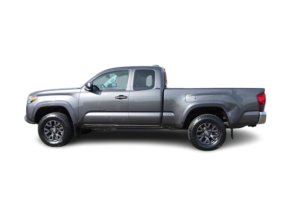 Thumbnail: 2020 Toyota Tacoma - 20