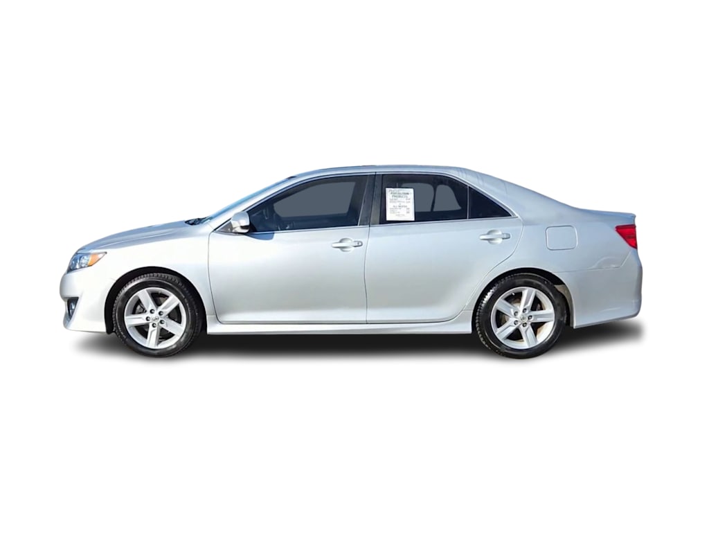 Thumbnail: 2013 Toyota Camry - 3