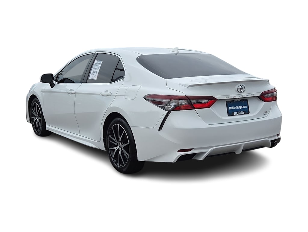 Thumbnail: 2021 Toyota Camry - 26
