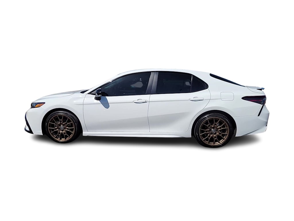 2023 Toyota Camry SE 3