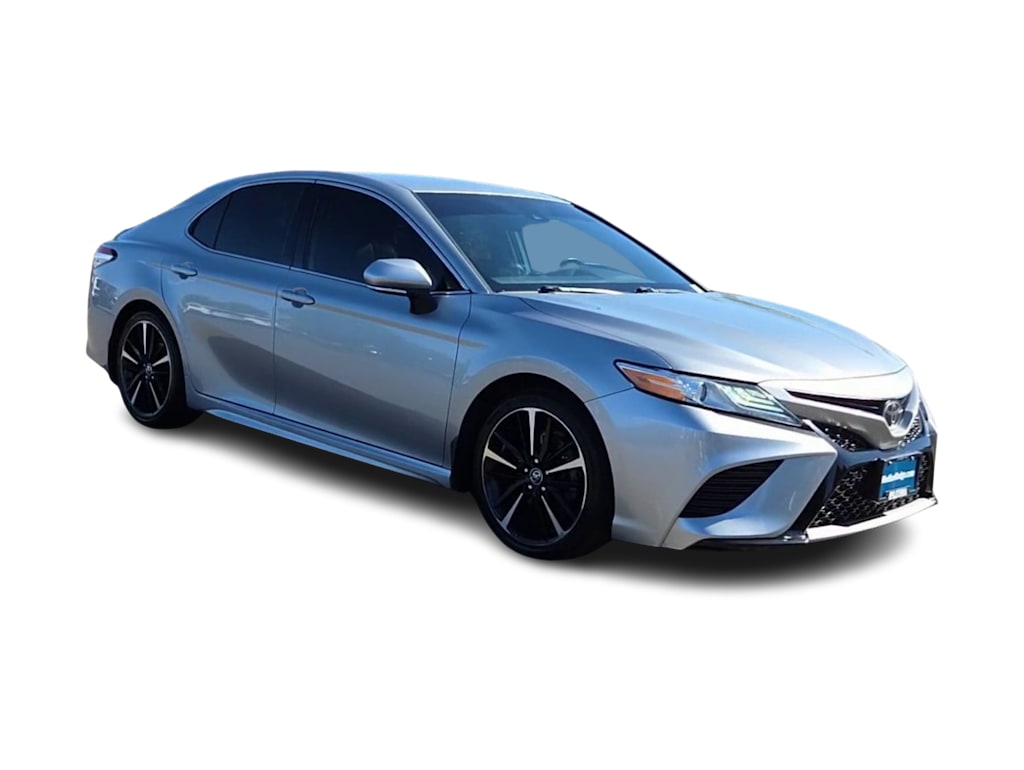 Thumbnail: 2020 Toyota Camry - 18