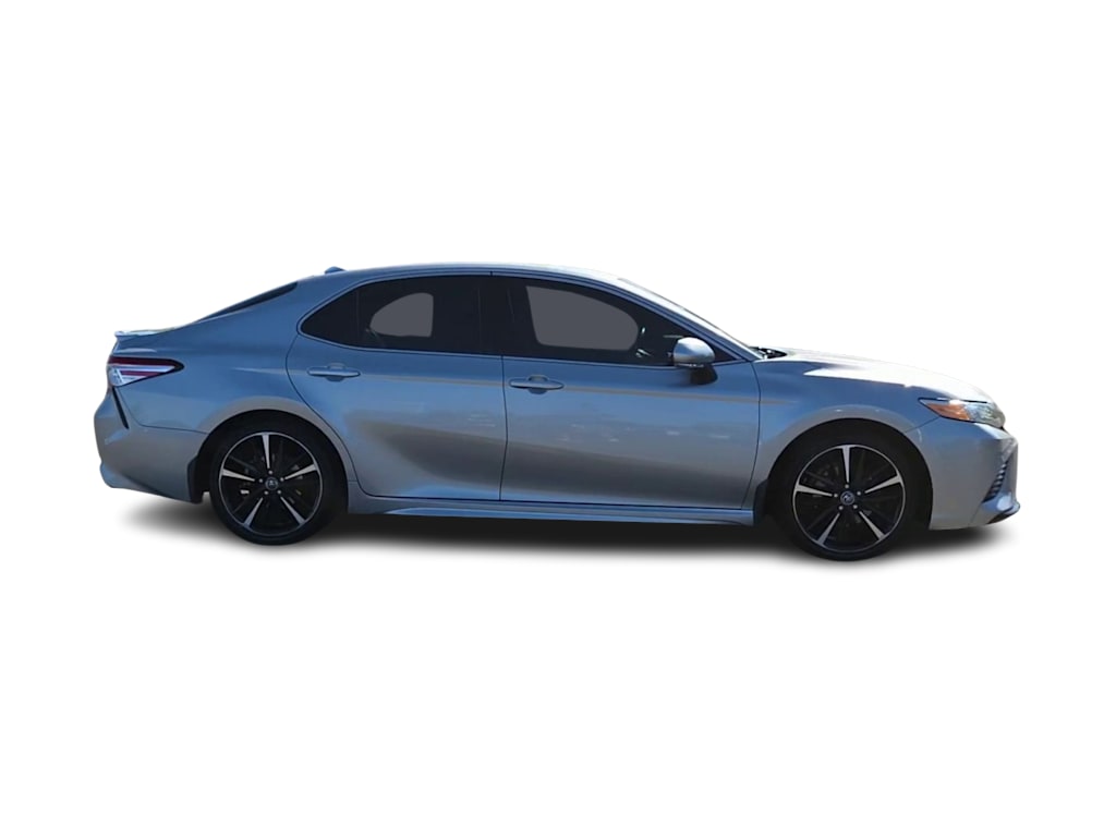 Thumbnail: 2020 Toyota Camry - 21