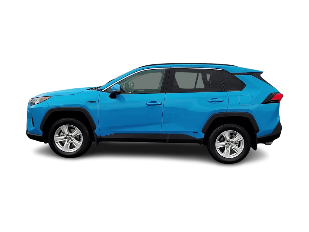 2021 Toyota RAV4 LE 3