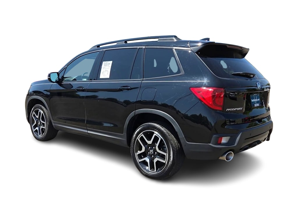 Thumbnail: 2023 Honda Passport - 4