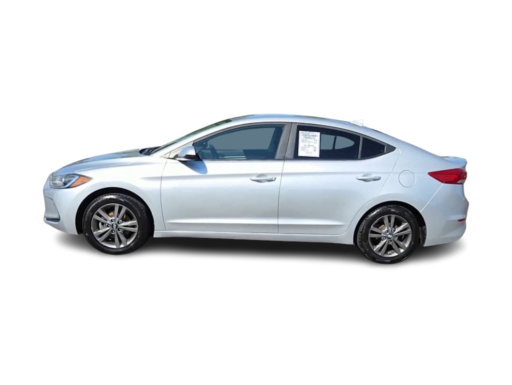 Thumbnail: 2017 Hyundai Elantra - 3