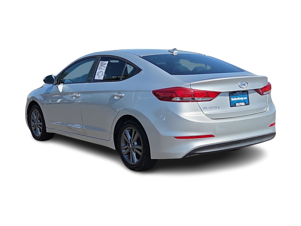 Thumbnail: 2017 Hyundai Elantra - 24
