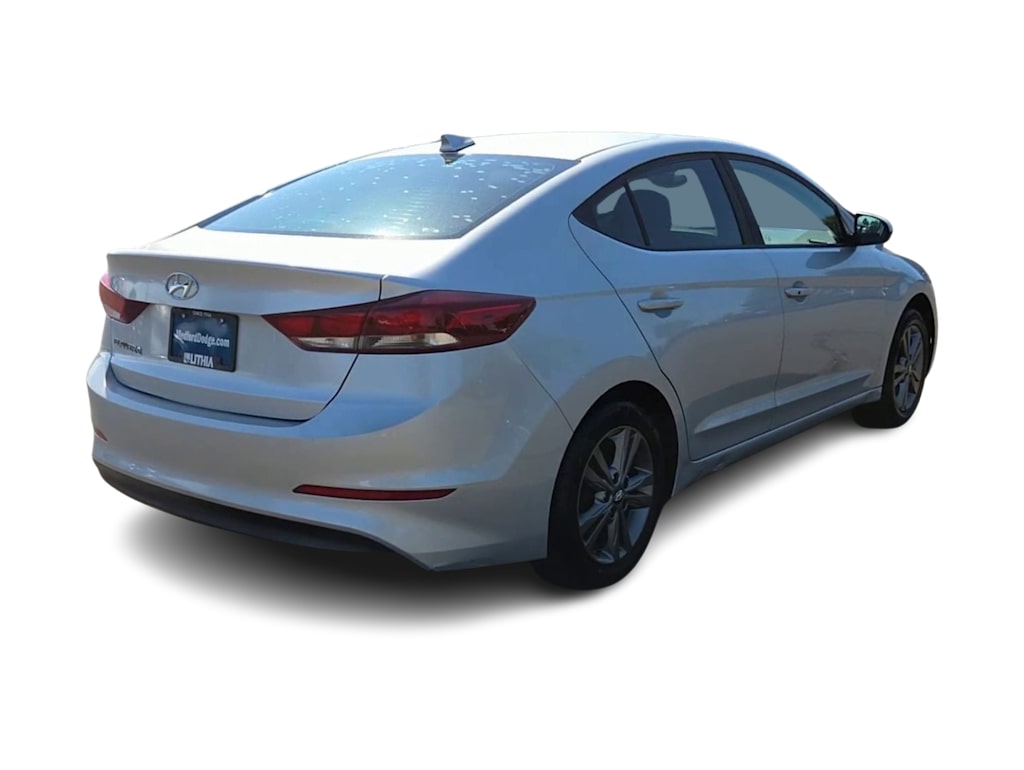Thumbnail: 2017 Hyundai Elantra - 21