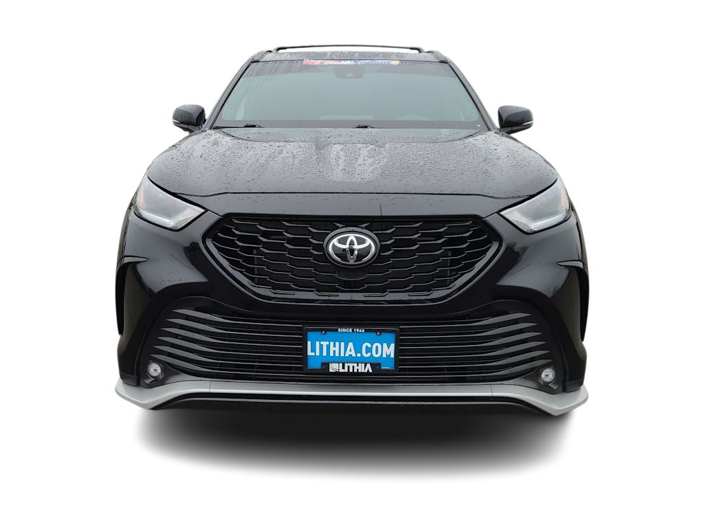 Thumbnail: 2023 Toyota Highlander - 27