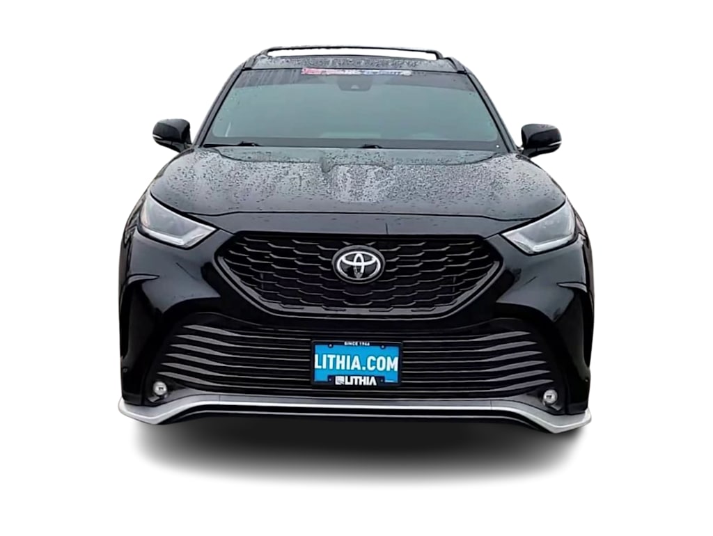 Thumbnail: 2023 Toyota Highlander - 6