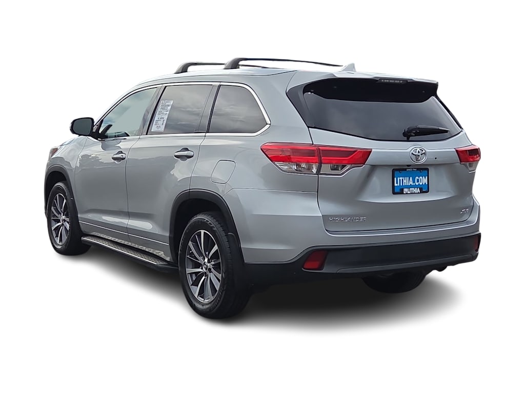 Thumbnail: 2018 Toyota Highlander - 25