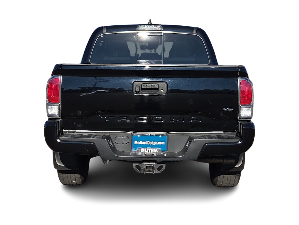 Thumbnail: 2021 Toyota Tacoma - 24