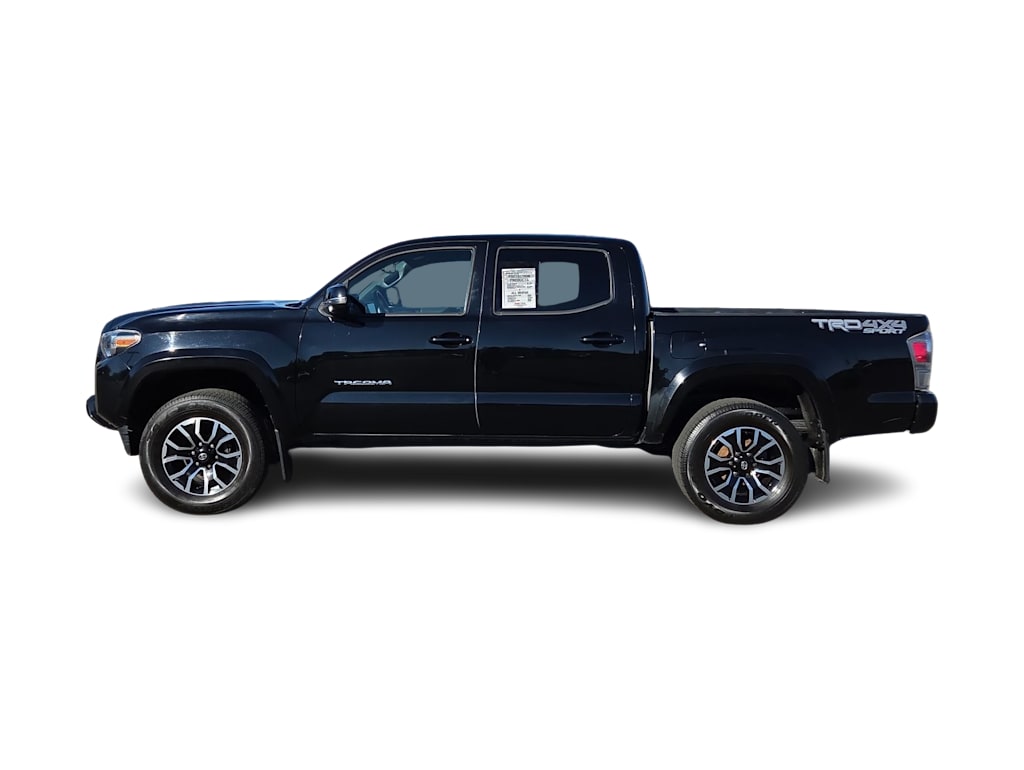 Thumbnail: 2021 Toyota Tacoma - 23