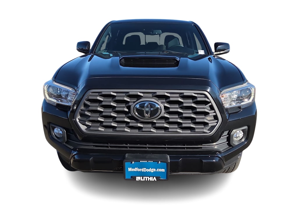 Thumbnail: 2021 Toyota Tacoma - 25