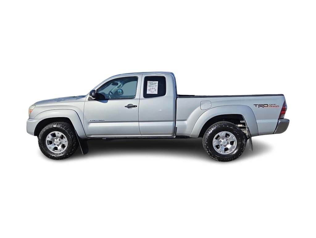 Thumbnail: 2012 Toyota Tacoma - 26