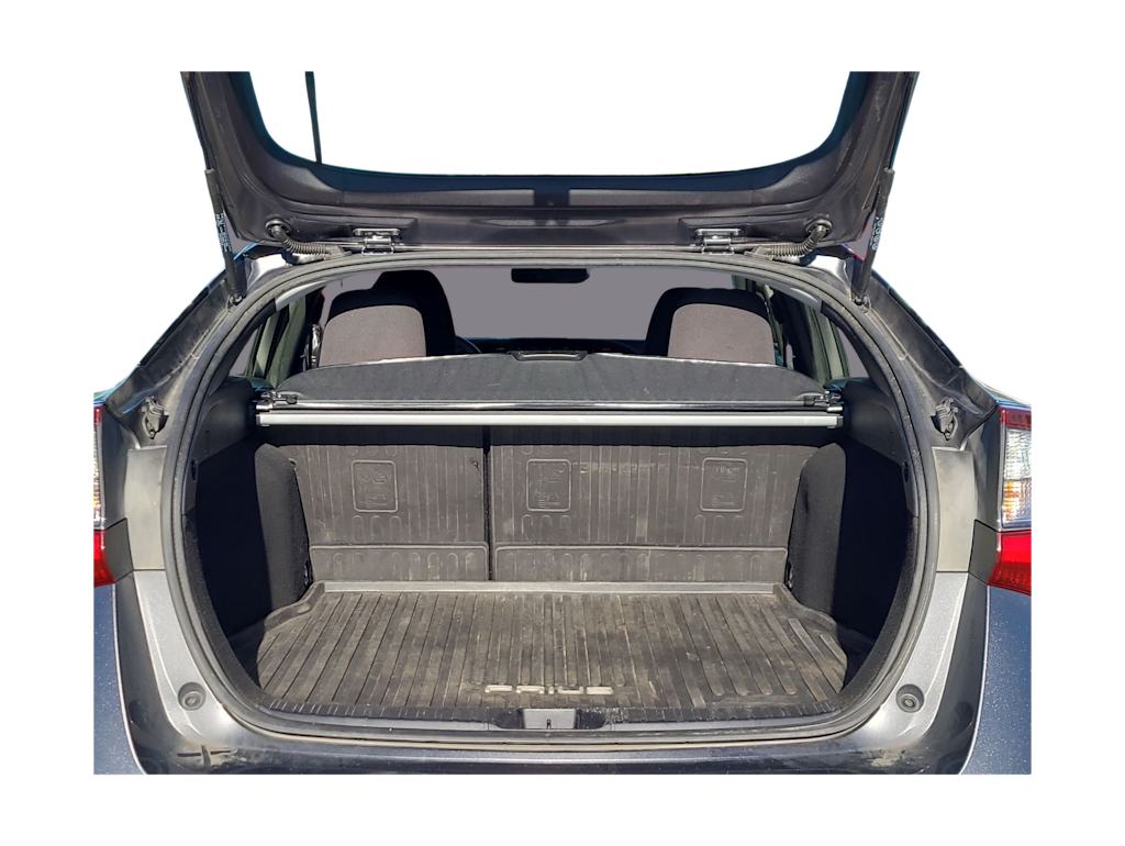 Thumbnail: 2022 Toyota Prius - 14