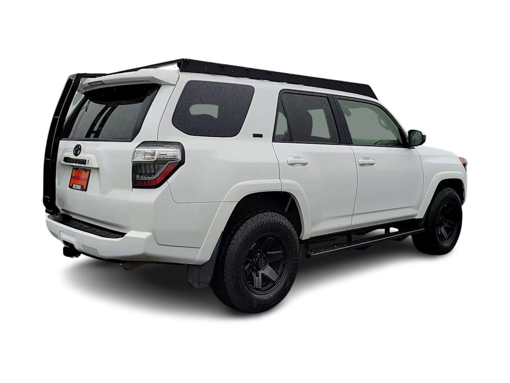 2022 Toyota 4Runner SR5 21