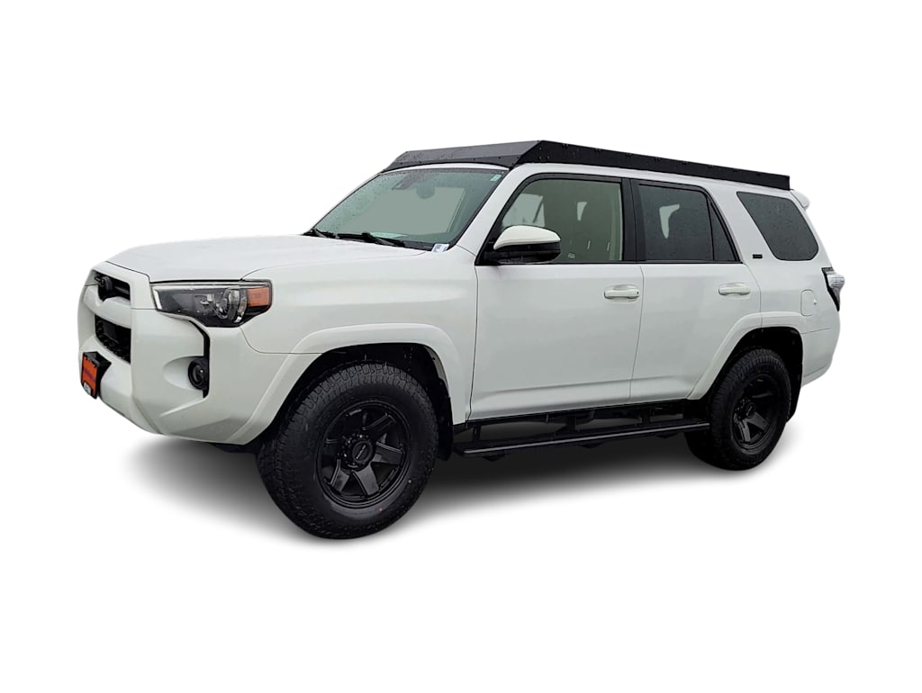 2022 Toyota 4Runner SR5 3