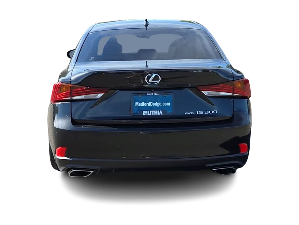 Thumbnail: 2017 Lexus IS - 5