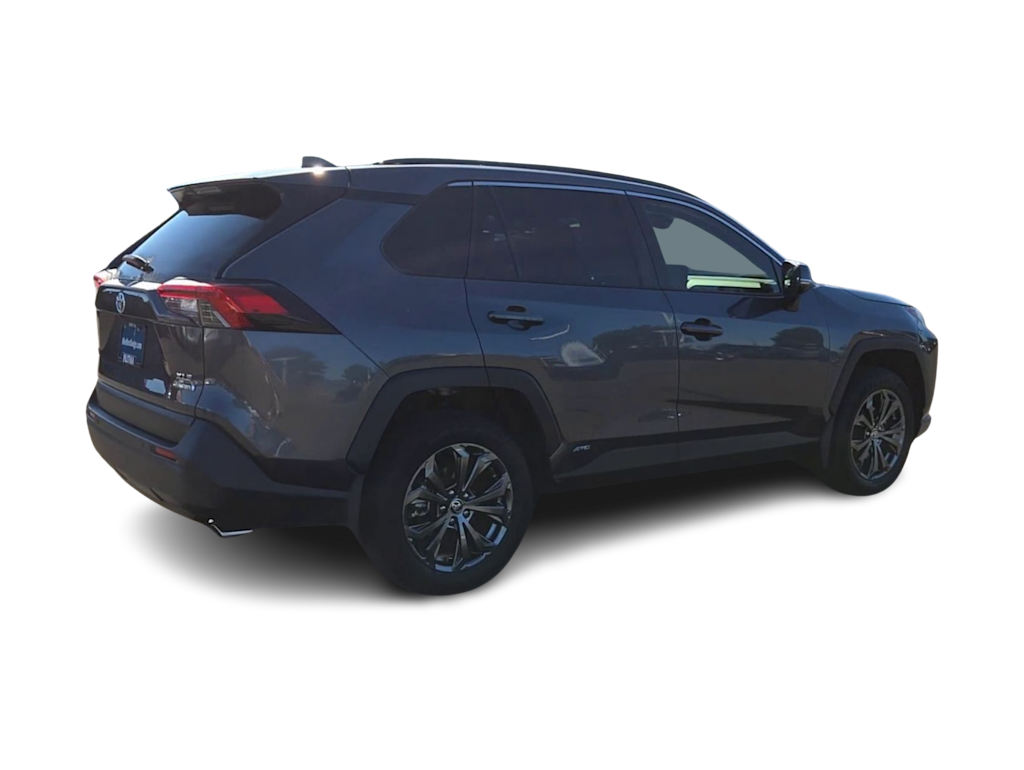 Thumbnail: 2024 Toyota RAV4 - 21