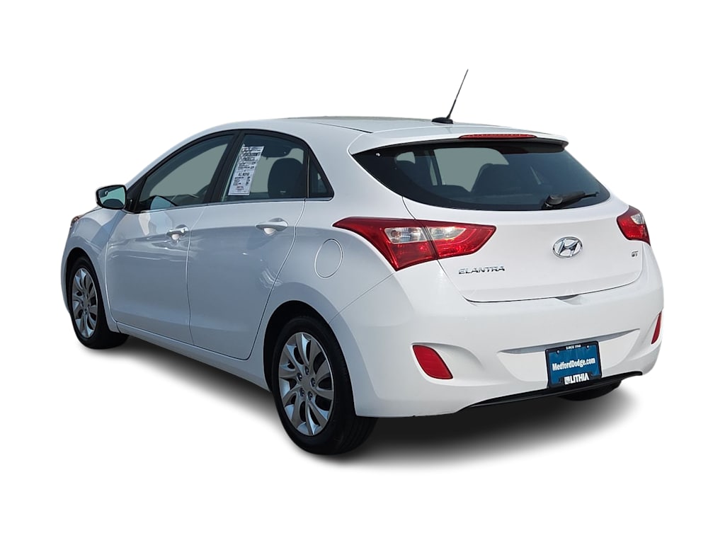 Thumbnail: 2016 Hyundai Elantra - 24