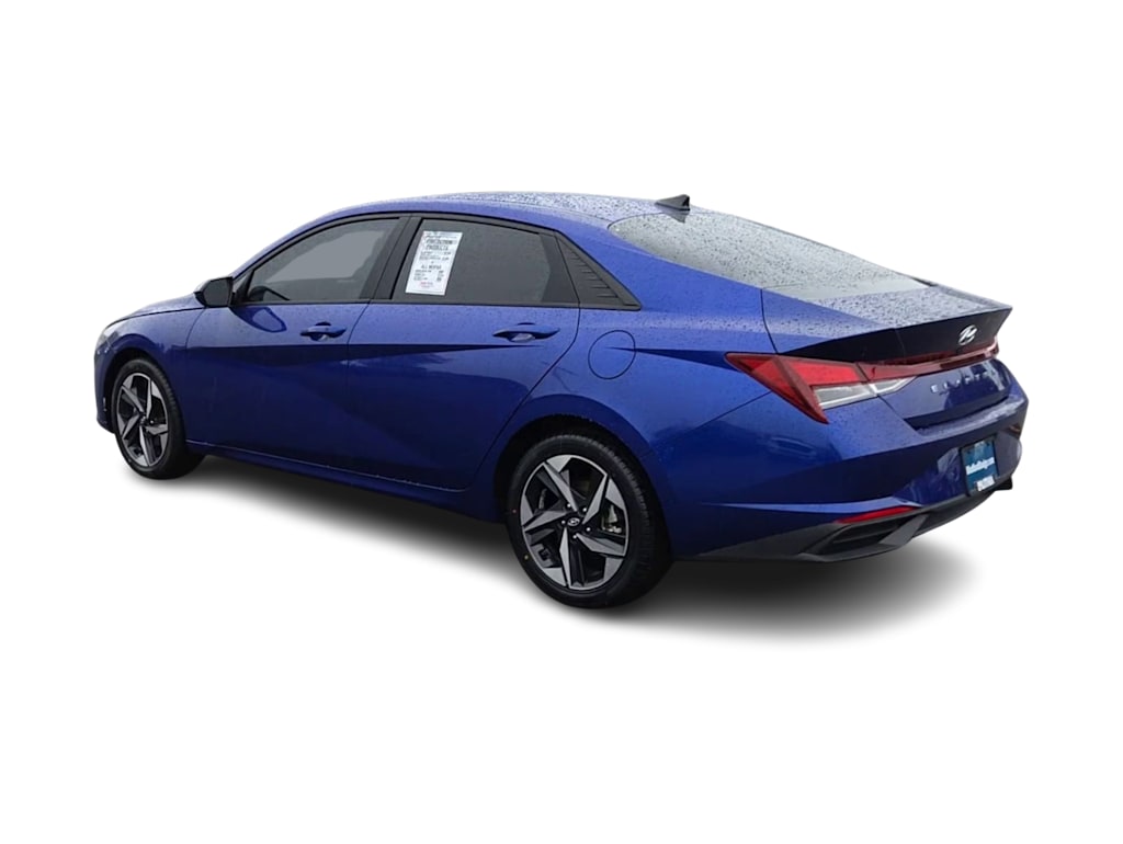 Thumbnail: 2023 Hyundai Elantra - 4