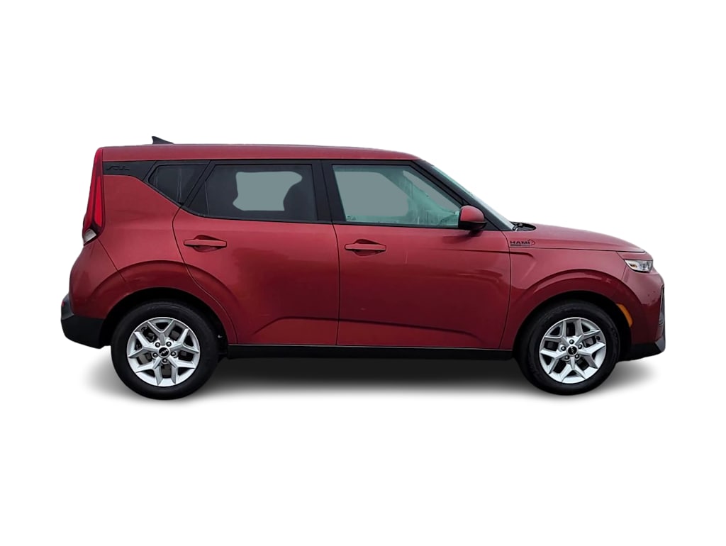 2022 Kia Soul LX 25