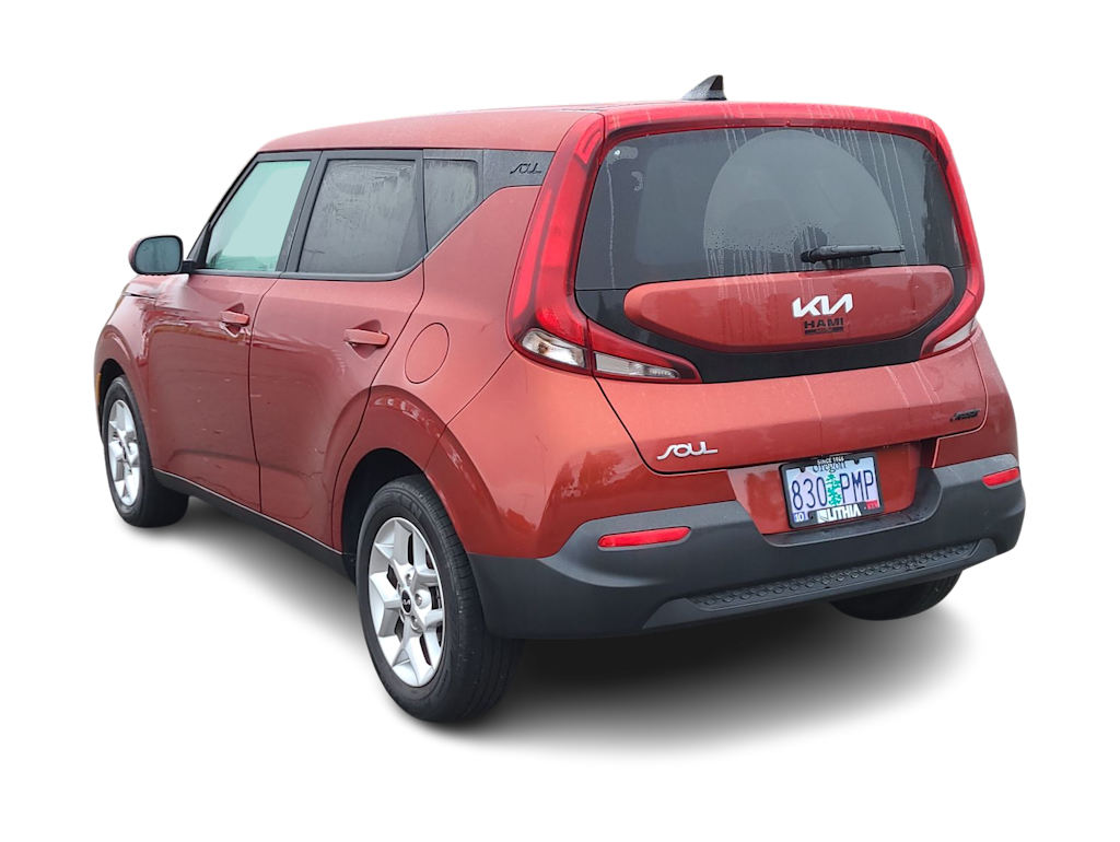 2022 Kia Soul LX 4