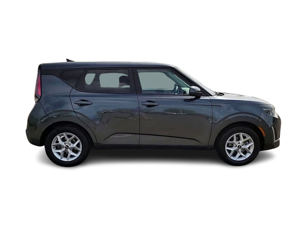 Thumbnail: 2023 Kia Soul - 23