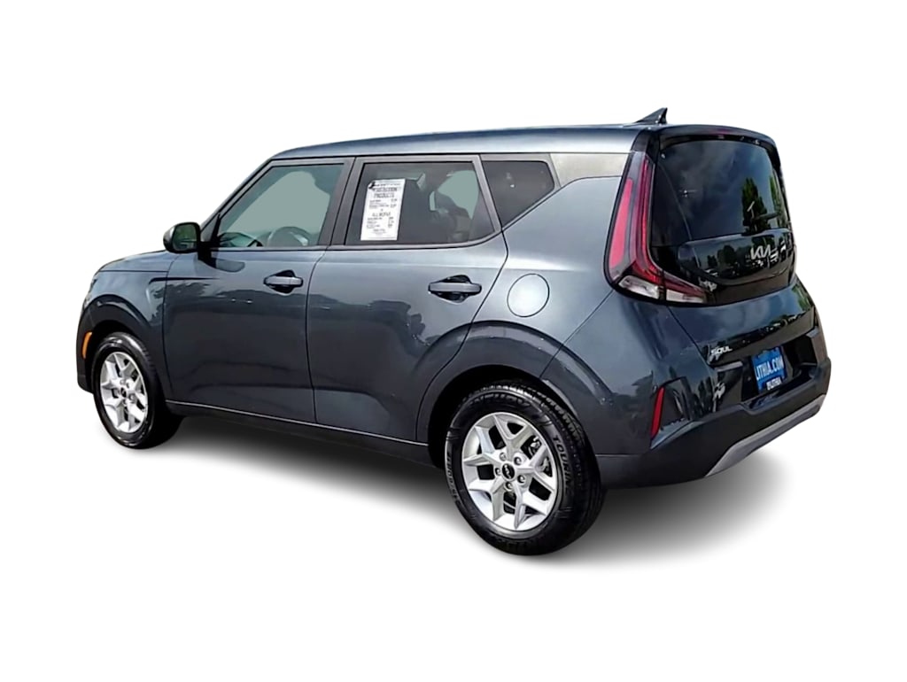Thumbnail: 2023 Kia Soul - 4
