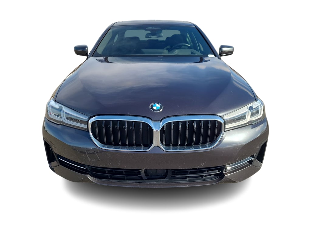 Thumbnail: 2022 BMW 5 Series - 26
