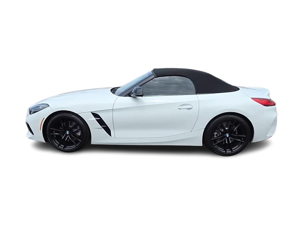 Thumbnail: 2026 BMW Z4 - 3