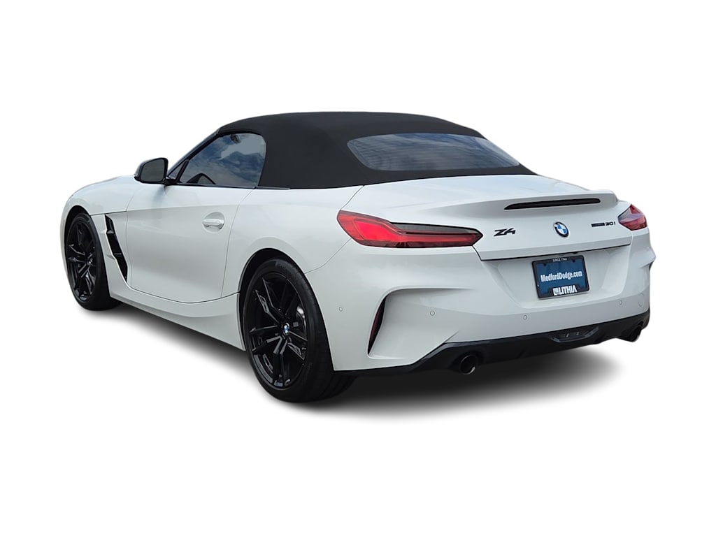 Thumbnail: 2026 BMW Z4 - 4