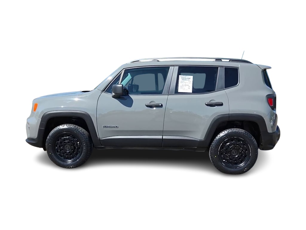Thumbnail: 2021 Jeep Renegade - 3