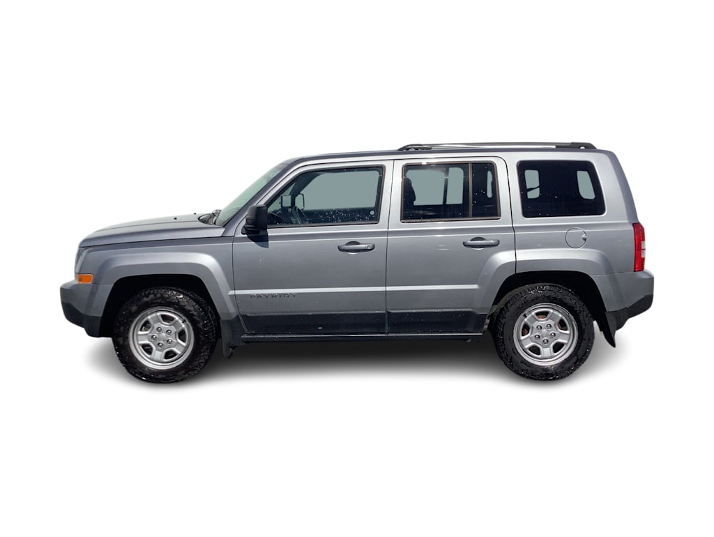 Thumbnail: 2016 Jeep Patriot - 2