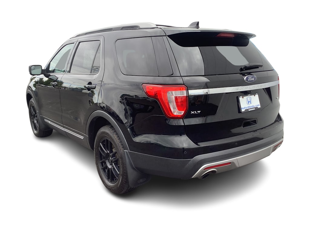 Thumbnail: 2016 Ford Explorer - 4