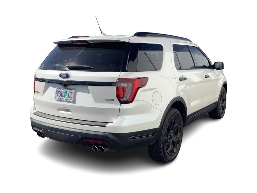 Thumbnail: 2019 Ford Explorer - 8