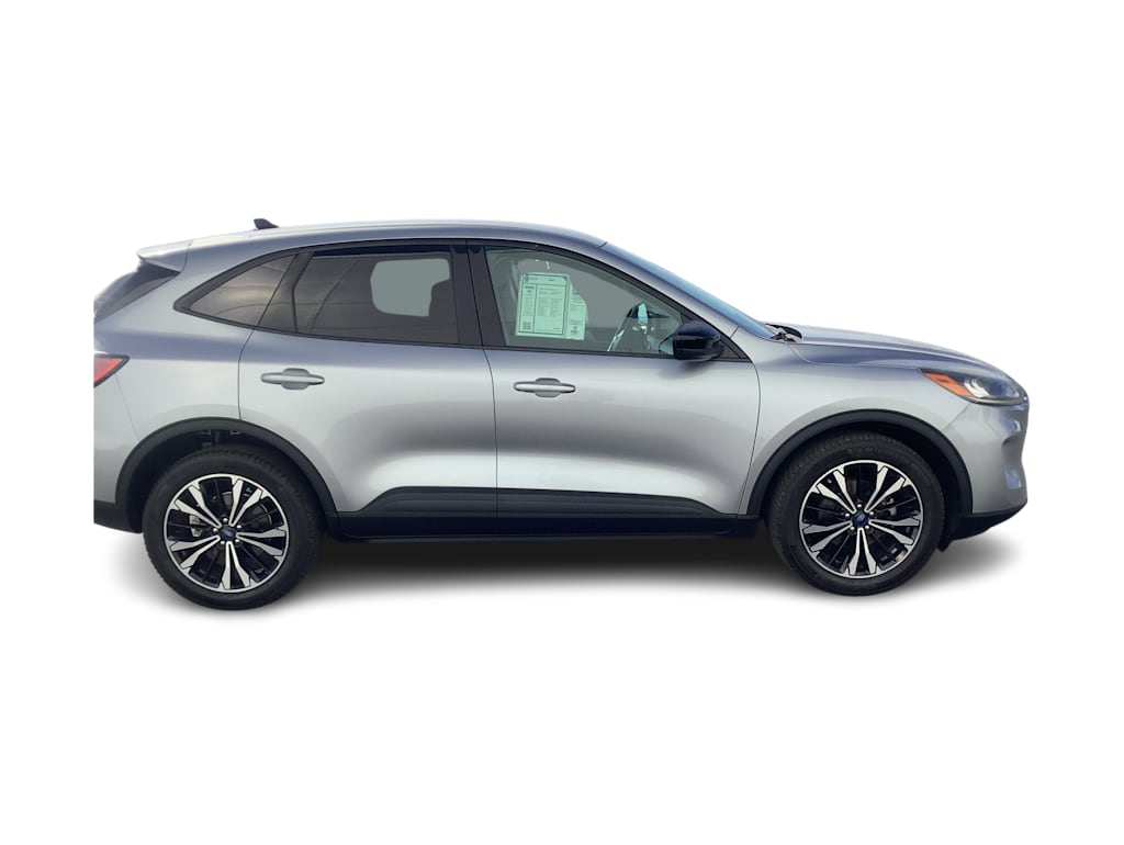 Thumbnail: 2022 Ford Escape - 9