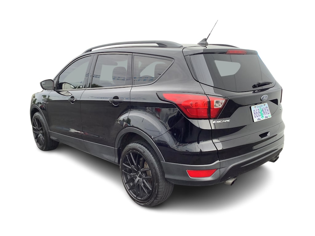 Thumbnail: 2019 Ford Escape - 4