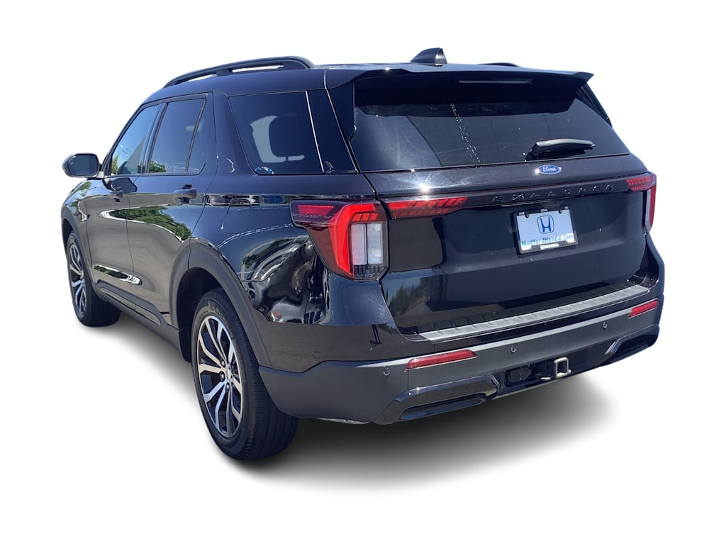 Thumbnail: 2025 Ford Explorer - 4